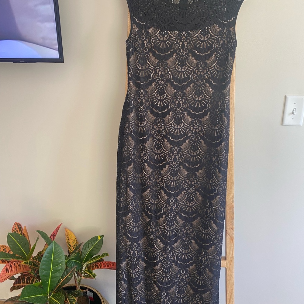 Connected Apparel Black and Tan Lace Maxi Dress